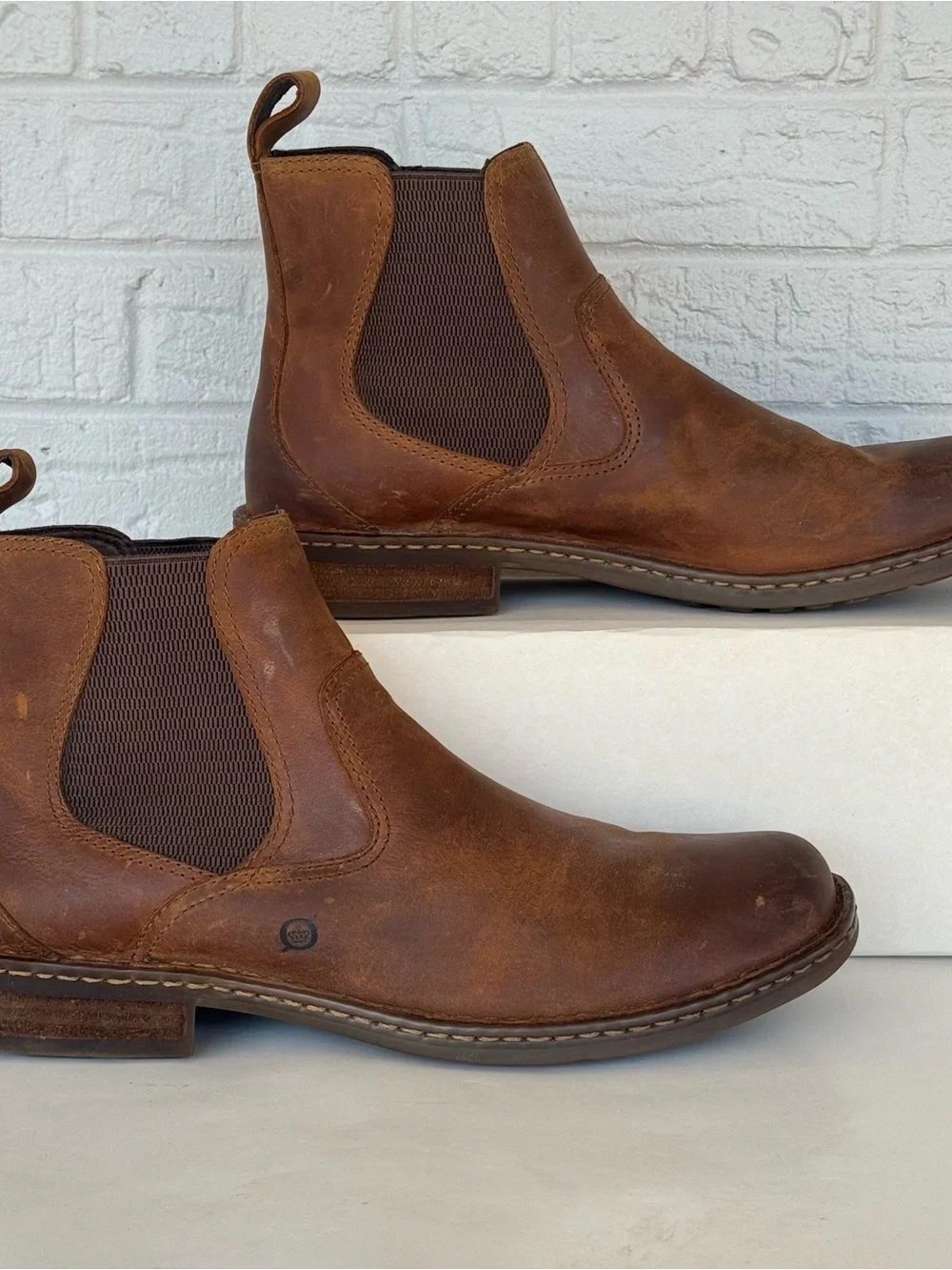 Born Hemlock Castagno Chelsea Boots Men's 13